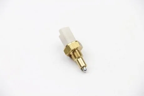 Датчик включения фонарей заднего хода FACET 7.6217