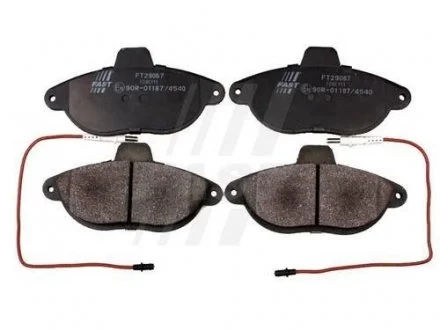 Тормозные колодки передние дисковые FAST FT29067