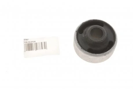 Сайлентблок рычага двусторонний на передний мост (снизу, сзади) FEBI BILSTEIN 07847