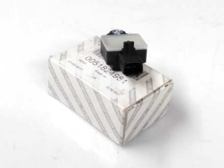 Датчик удара передний FIAT Croma 05-10 Fiat/Alfa/Lancia 51824981