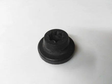 Подушка корпуса воздушного фильтра FIAT Panda 03-12, Siena 97-16, Bravo 07-16; ALFA ROMEO 156 97-07; LANCIA Ypsilon 03-11 Fiat/Alfa/Lancia 7786064
