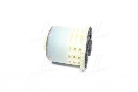 Сайлентблок балки GM 13354691
