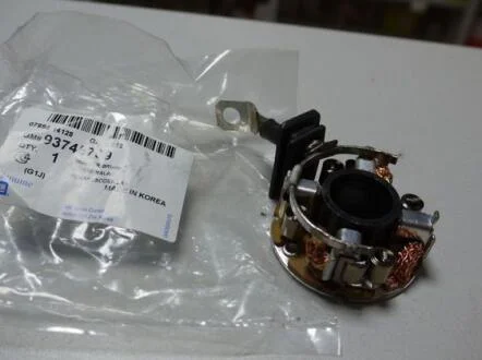 Щіткотримач стартера GM 93745759