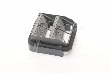 Решетка радиатора (выр-во) GM 96801068