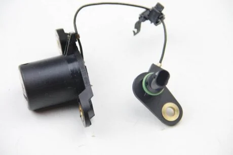 Датчик, рівень моторної оливи HELLA 6PR 008 891-011