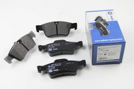 Колодки тормозные дисковые комплект; задн. HELLA 8DB355011421