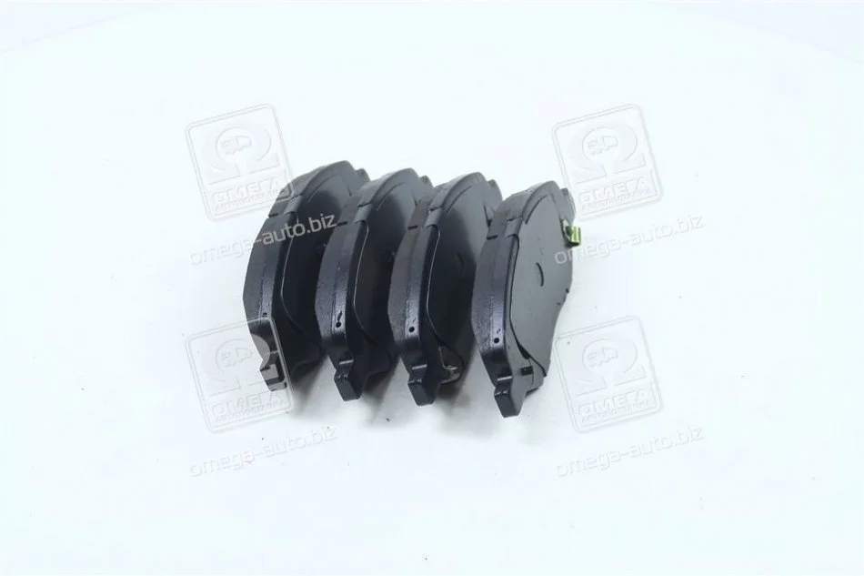 Тормозные колодки передние дисковые Hi-Q (SANGSIN) SP1383 (фото 1)