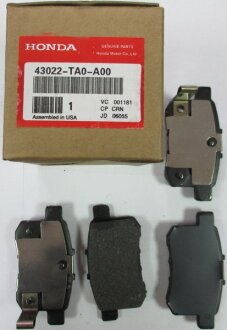 Тормозные колодки задние дисковые HONDA 43022TA0A00