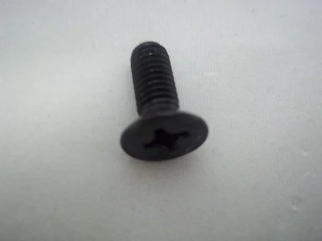 Болт кріплення гальмівного диска Hyundai/Kia/Mobis 1220306167B (фото 1)
