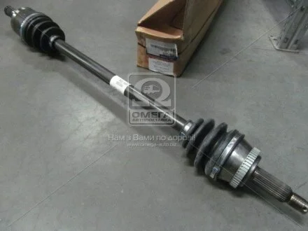 Піввісь у зборі права (вир-во Mobis) Hyundai/Kia/Mobis 496002E000