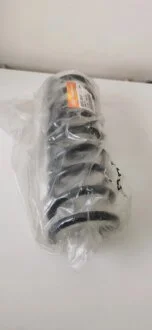 Пружина підвіски задня гвинтова Hyundai/Kia/Mobis 553501H000