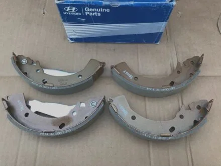 Тормозные колодки дисковые Hyundai/Kia/Mobis 583051CA10