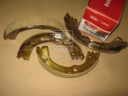 Тормозные колодки задние барабанные Hyundai/Kia/Mobis 583052PA10
