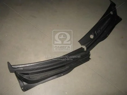 Молдінг вітрового скла Hyundai/Kia/Mobis 861501G050