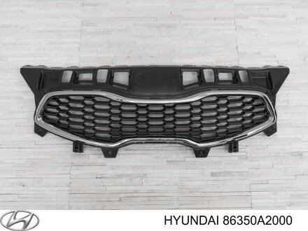 Решітка радіатора передня Hyundai/Kia/Mobis 86350A2000