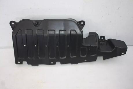 Фото накладка заднего бампера Hyundai/Kia/Mobis 86692H8400 Накладка заднего бампера Hyundai/Kia/Mobis 86692H8400