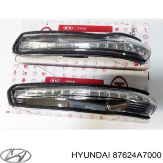 Повторювач повороту правий праворуч Hyundai/Kia/Mobis 87624A7000