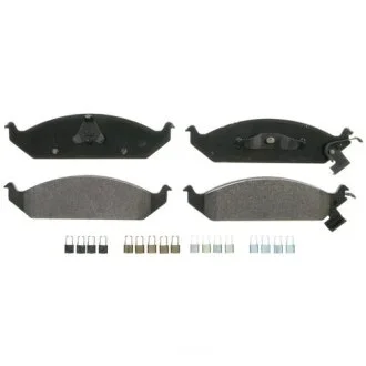 Тормозные колодки передние дисковые JEEP/CHRYSLER/DODGE 4882070