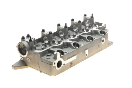 Головка блока цилиндров MITSUBISHI 2.5 TD 94-98 KOLBENSCHMIDT 50003152