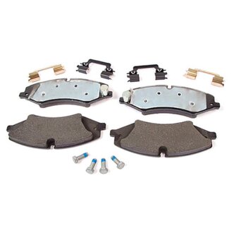 Колодки тормозные передние LAND ROVER LR051626