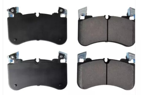 Тормозные колодки передние дисковые LAND ROVER LR138646