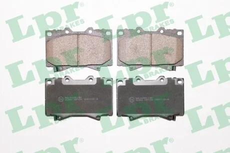 Тормозные колодки передние дисковые LPR 05P1050