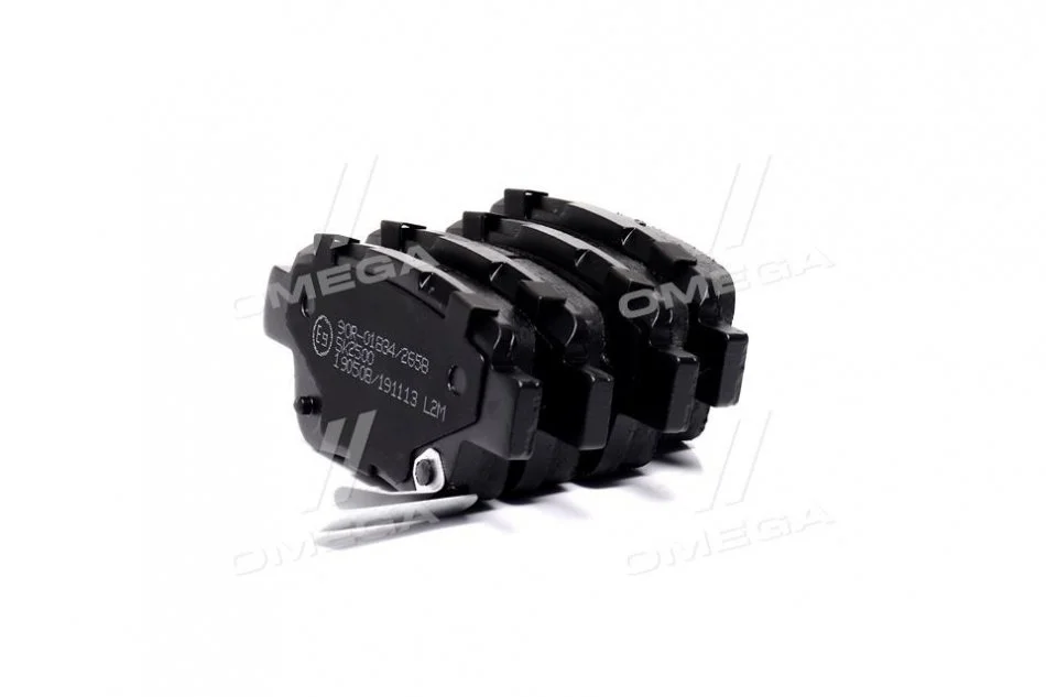 Тормозные колодки задние дисковые LPR 05P1113 (фото 1)