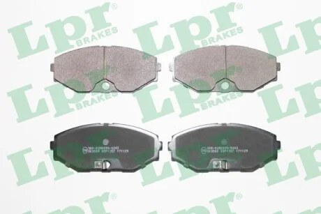 Тормозные колодки передние дисковые LPR 05P1357