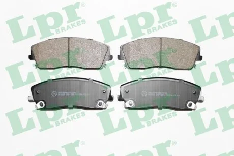 Тормозные колодки передние дисковые LPR 05P1399
