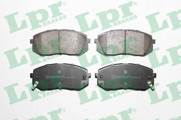 Тормозные колодки передние дисковые LPR 05P1415 (фото 1)