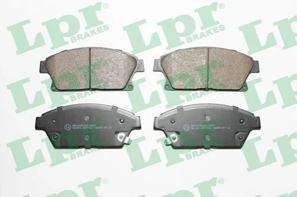 Тормозные колодки передние дисковые LPR 05P1562 (фото 1)