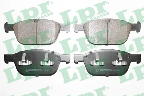 Тормозные колодки передние дисковые LPR 05P1597