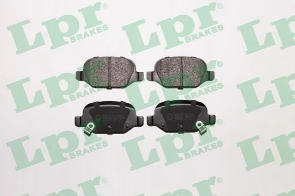 Тормозные колодки дисковые LPR 05P1724 (фото 1)