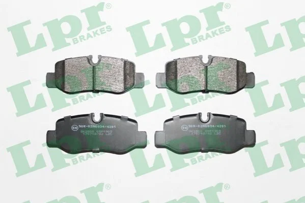 Тормозные колодки задние дисковые LPR 05P1905 (фото 1)