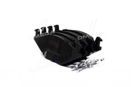 Тормозные колодки передние дисковые LPR 05P223
