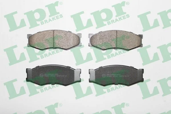 Тормозные колодки передние дисковые LPR 05P264 (фото 1)