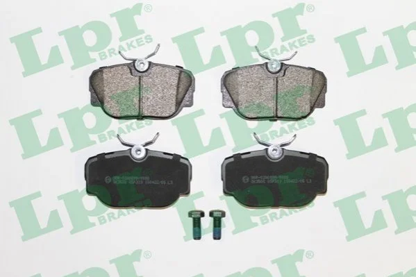 Тормозные колодки передние дисковые LPR 05P319 (фото 1)