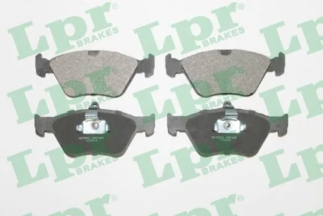 Тормозные колодки передние дисковые LPR 05P465