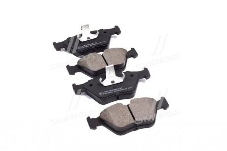 Тормозные колодки передние дисковые LPR 05P649