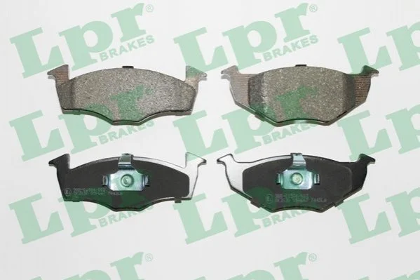 Гальмівні колодки передні дискові LPR 05P667 (фото 1)