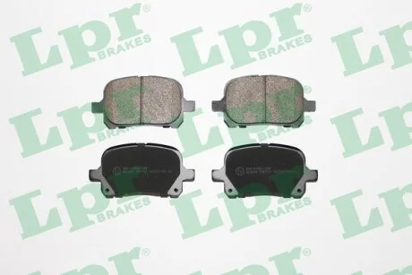 Тормозные колодки передние дисковые LPR 05P712