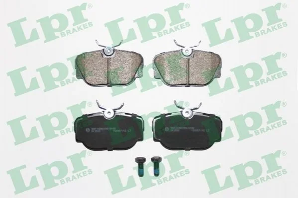 Тормозные колодки передние дисковые LPR 05P729 (фото 1)