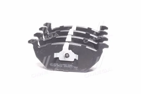 Тормозные колодки передние дисковые LPR 05P730