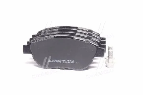 Тормозные колодки передние дисковые LPR 05P807