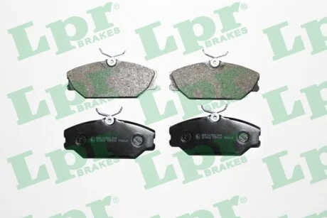 Тормозные колодки передние дисковые LPR 05P816