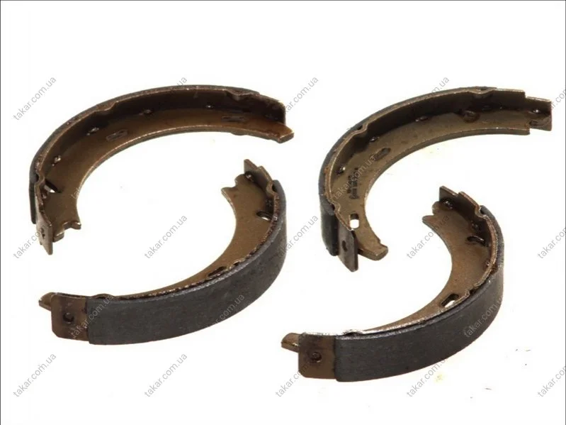 Комплект тормозных колодок из 4 шт. барабанов LPR 06870 (фото 1)