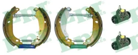 Тормозные колодки задние барабанные LPR OEK456