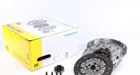 Зчеплення+маховик VW PASSAT, SKODA SUPERB 1,8 TSI 06- (Вир-во LUK) LuK 600 0146 00