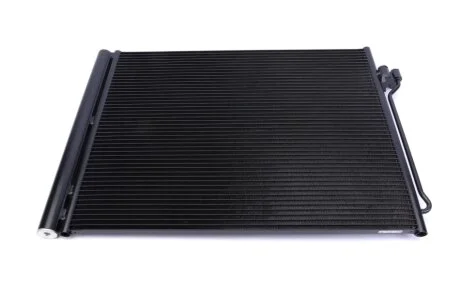 Конденсатор MAHLE MAHLE / KNECHT AC 463 000S