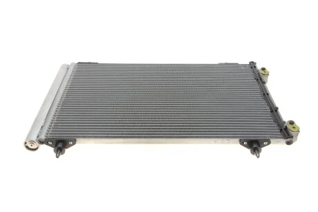 Радіатор кондиціонера (Конденсатор) з осушувачем MAHLE / KNECHT AC 667 000S